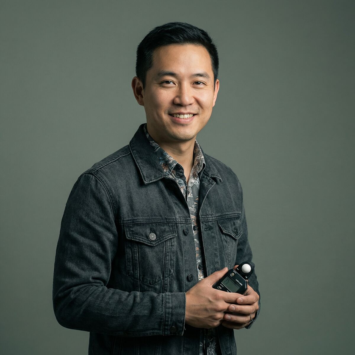 成人视频首席摄影王子豪